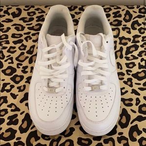 Nike Air Force 1’s white/white